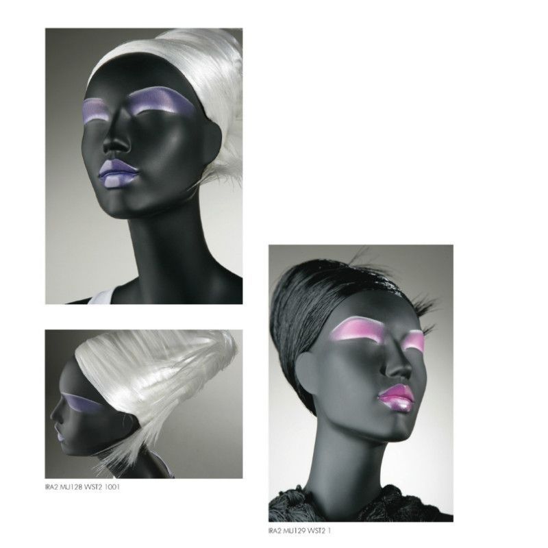 Image 6 : Women's artistic window mannequin ...