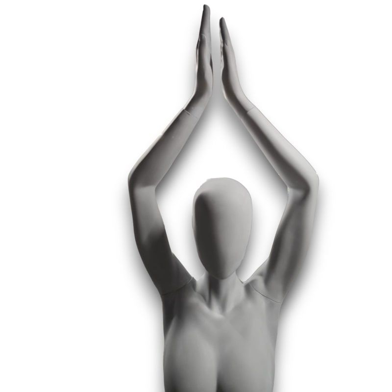 Image 3 : Schaufensterpuppe abstrakte Frau in Yoga ...