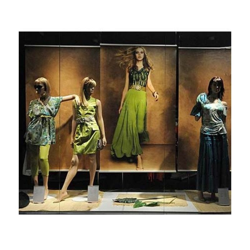 Second hand realistic display mannequin with wig