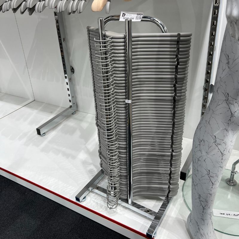 Image 5 : Rack per appendiabiti colore argento ...