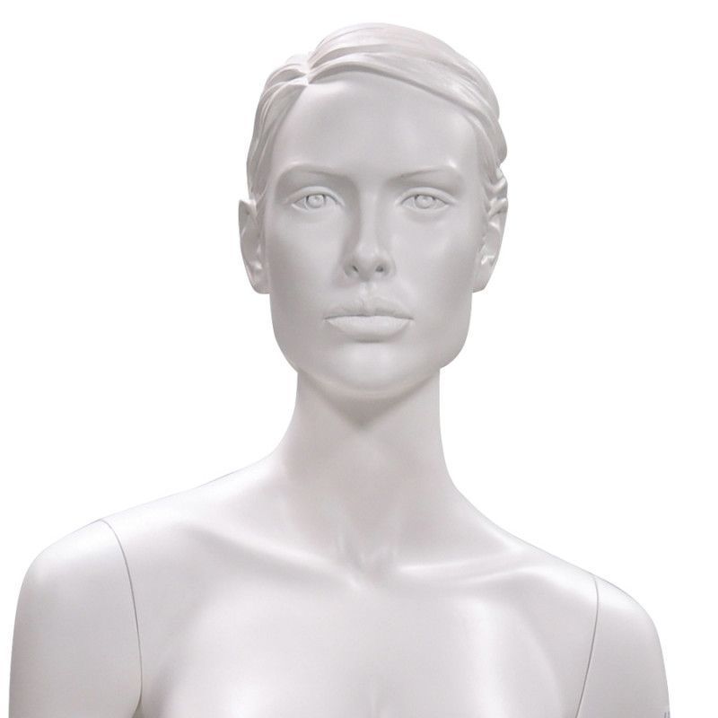 Image 2 : Mannequin stylised for ladies store ...