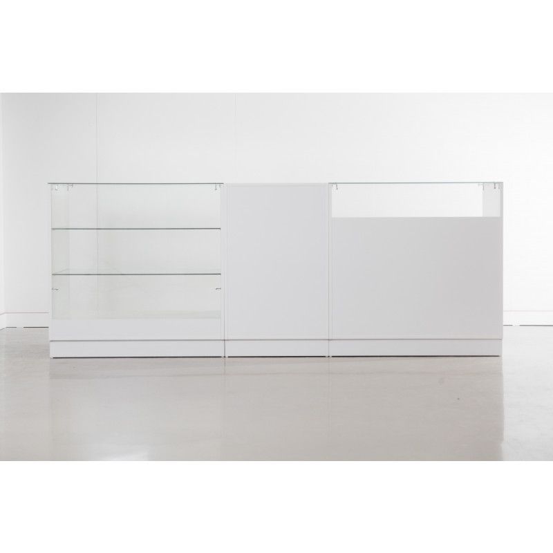 Toonbank opstelling 260 cm breed : Mannequins vitrine