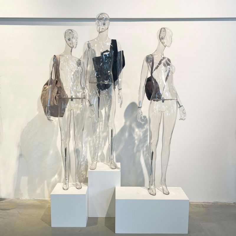 Image 1 : Men's window mannequin transparent ...