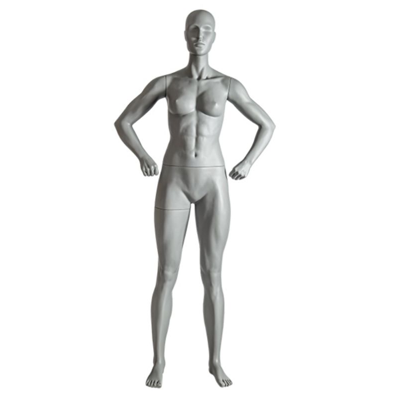 Weibliche Sportpuppe in Hand-auf-H&uuml;fte-Position : Mannequins vitrine