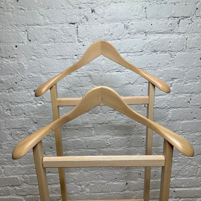 Image 4 : 30 x Wooden hotel room ...