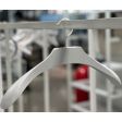 Image 5 : 10 hangers white, white hook ...