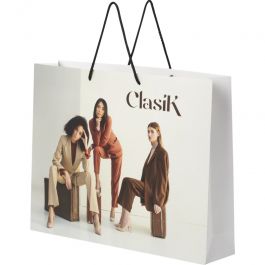 TAILORED MADE PACKAGING - CUSTOM PAPER BAGS : 170g paper bag with plastic handles 45x10x35 cm