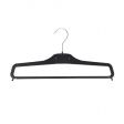 Image 0 : 300 x Plastic hangers in ...