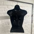 Image 2 : Women's black bust model ...