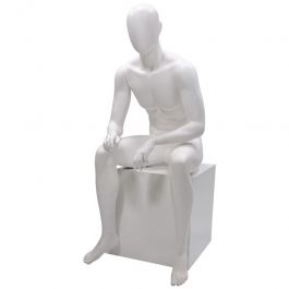 MALE MANNEQUINS : Faceless male mannequin seated white color