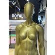 Image 4 : This upright female display mannequin ...
