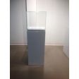 Image 3 : Exhibition window with white laqu ...