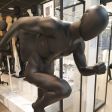 Image 7 : Male mannequins sprinter mat black ...
