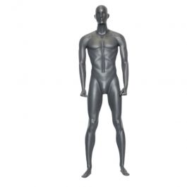 Maniquí deportivo masculino atlético