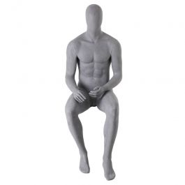 PROMOTIONS MANNEQUINS VITRINE HOMME : Mannequin de vitrine homme assis tête gris béton