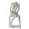 Image 0 : Mannequin vitrine femme blanche assise ...