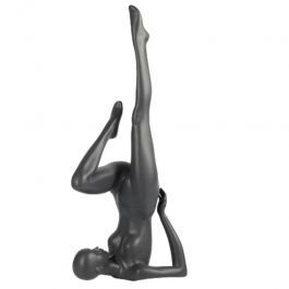MANNEQUINS VITRINE FEMME - MANNEQUIN SPORT : Mannequin vitrine femme yoga coloris gris