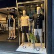 Image 6 : Mannequin vitrine homme abstrait pose ...