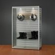 Image 1 : Vitrine colonne couleur argent avec ...