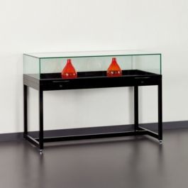 Vitrines pour exposition Vitrine noir avec cloche en verre Mobilier shopping