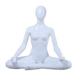 MANNEQUINS DE VITRINES : Mannequin vitrine femme yoga