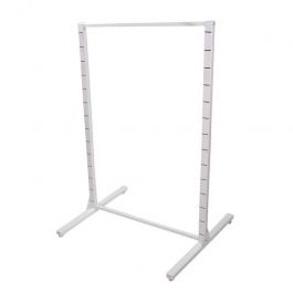 SHOPFITTING : White metal clothing rail