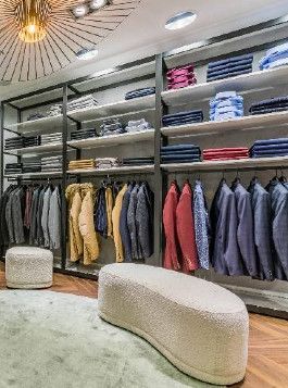 3-meter gondola with shelves