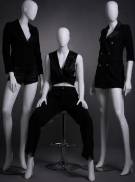 MANNEQUINS VITRINE FEMMES COULEUR BLANCHE