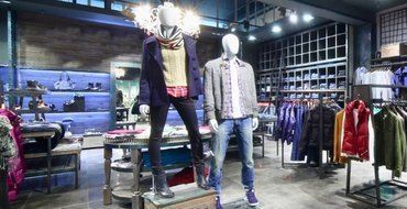 MANNEQUINS SHOPPING : MANNEQUINS VITRINE HOMME