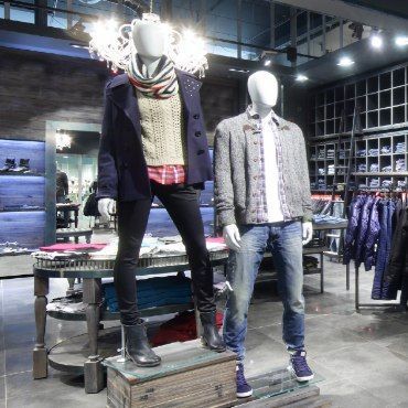 MANNEQUINS SHOPPING : MALE MANNEQUINS